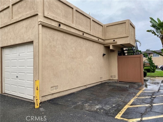 Building Photo - 12422 Cuesta Dr