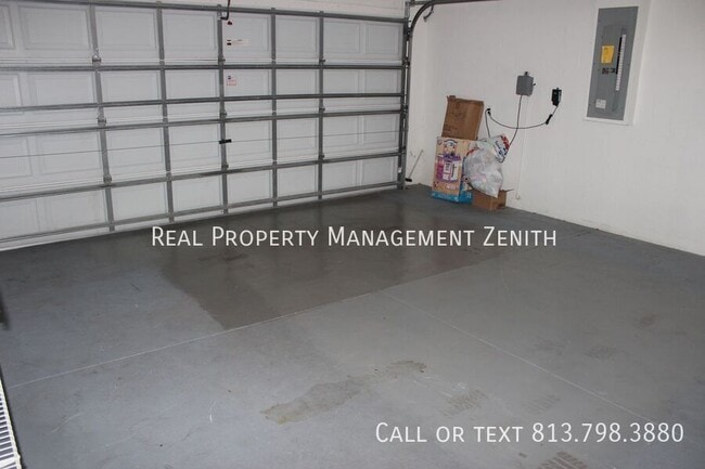 Building Photo - 7302 Parkersburg Dr