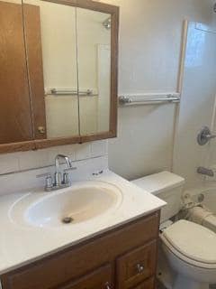 Building Photo - 2005 Vine St