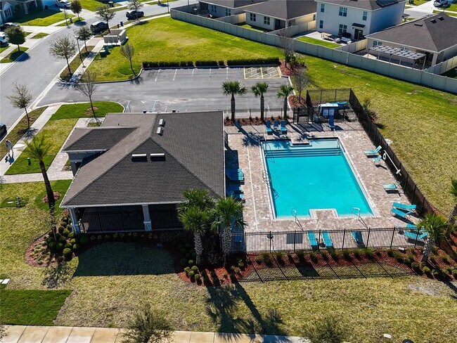 Building Photo - 5327 Timberland Ave