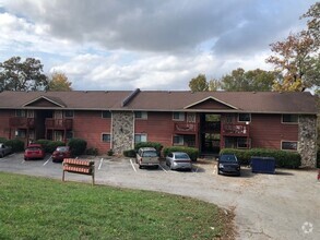 Building Photo - Conveniently Located 1 bedroom, 1 bath apa...