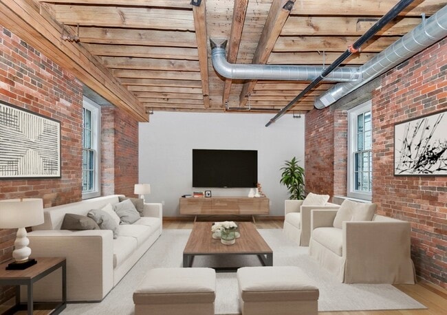 Building Photo - 58 13th St