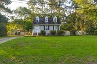Building Photo - 1808 Lowder Dr