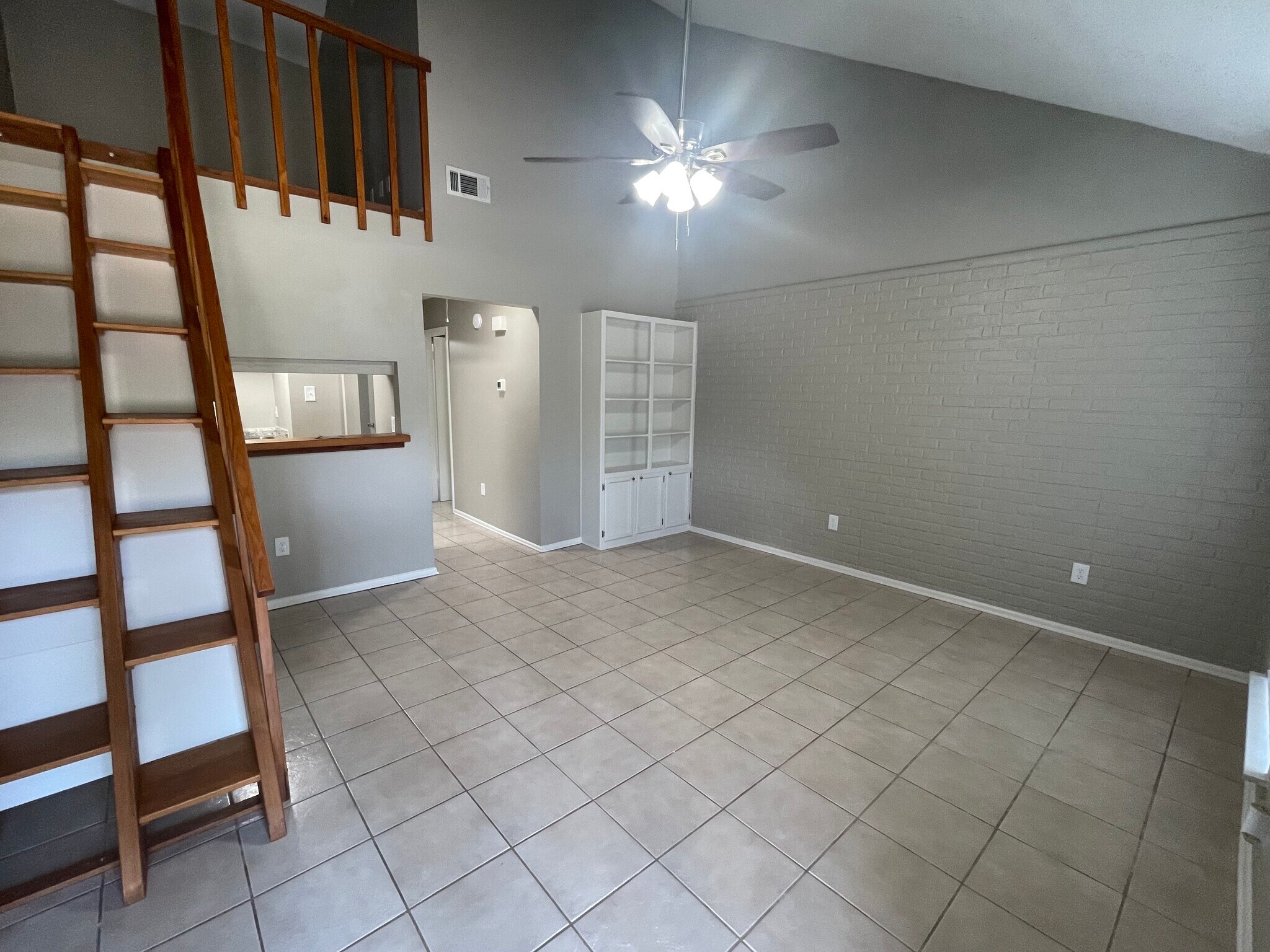 Living Room - 402 Lee Dr