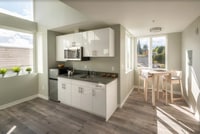 Building Photo - 7th Ave Place