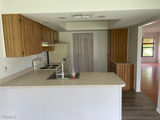 Building Photo - 5367 Coral Ave