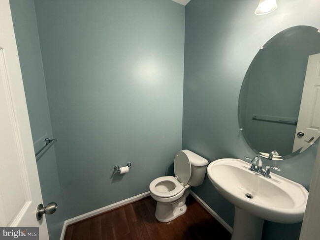 Building Photo - 6764 Green Mill Way