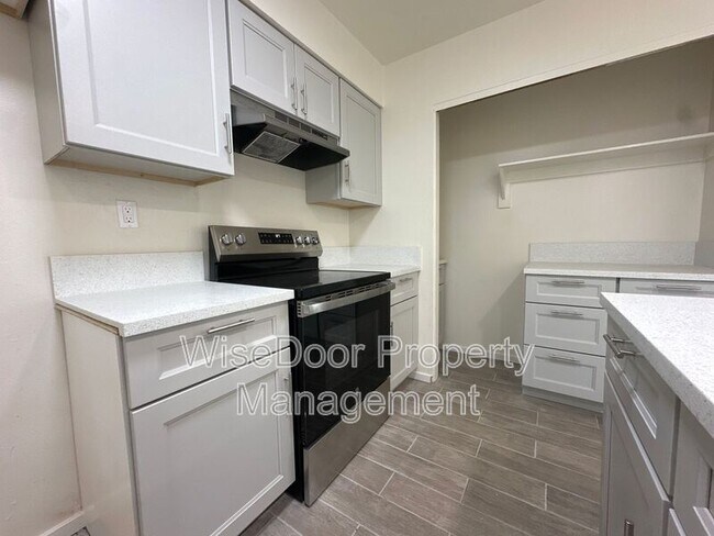 Building Photo - 3404 20th St