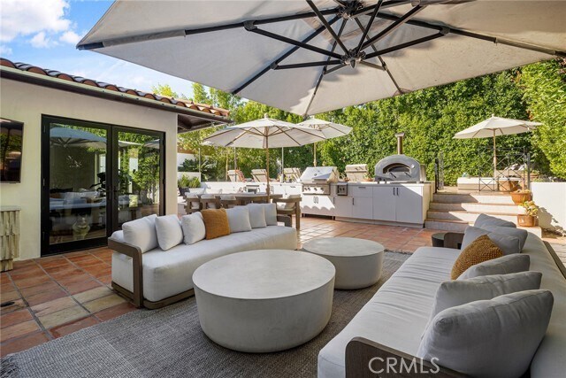 Building Photo - 5115 Los Feliz Blvd