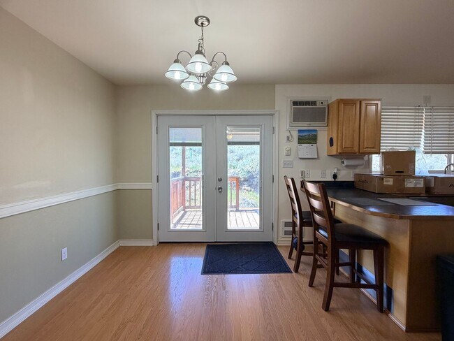 Building Photo - EPHRATA- 2+ bed/2 bath home with private deck w/ hillside views, d/w, a/c and garage! W/S/G paid!