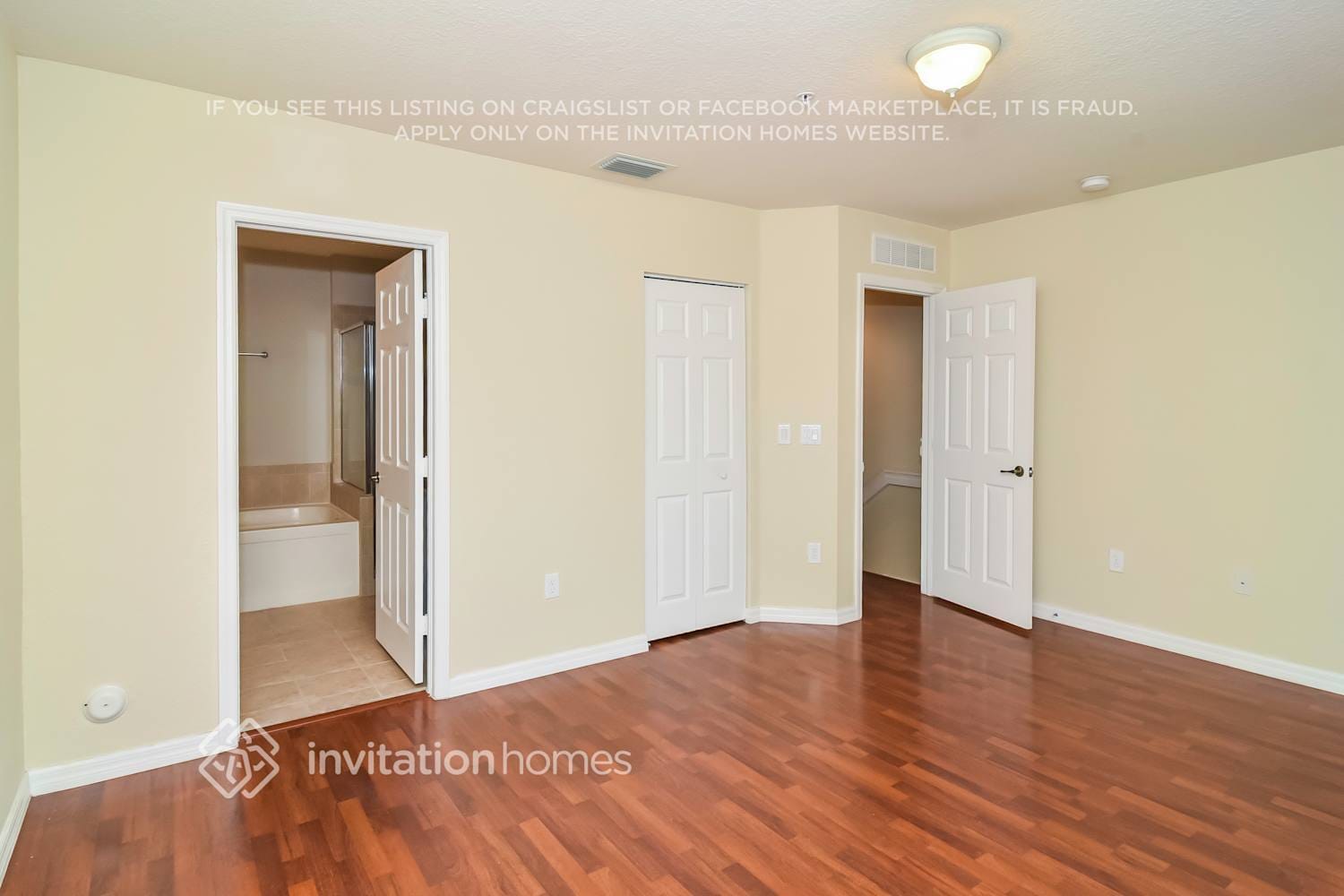 Building Photo - 5030 SW 126th Ave