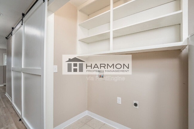 Building Photo - 8514 W 9th St N