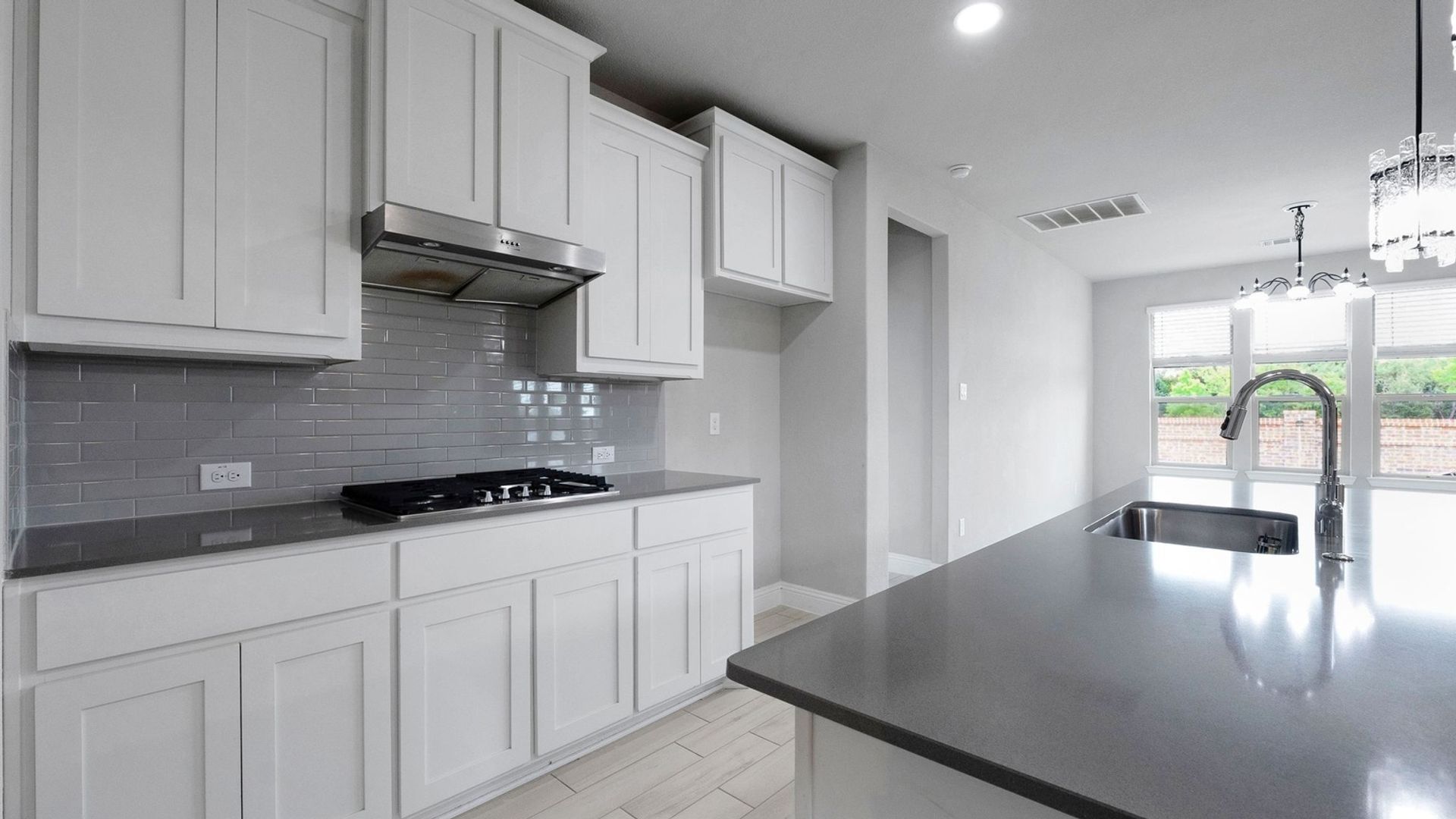 Building Photo - 10204 Walnut Rdg Dr