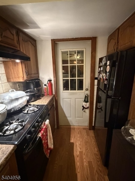 Building Photo - 628 Second Ave