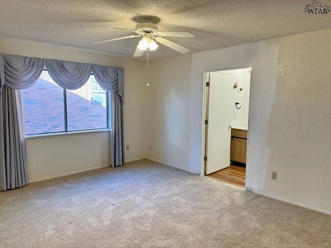 Building Photo - 1513 Hursh Ave
