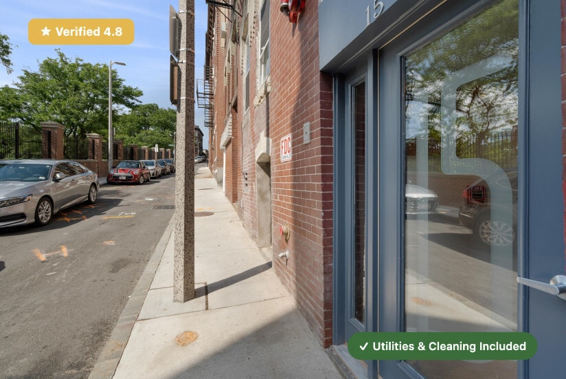 Building Photo - Furnished Private Bedroom in North End