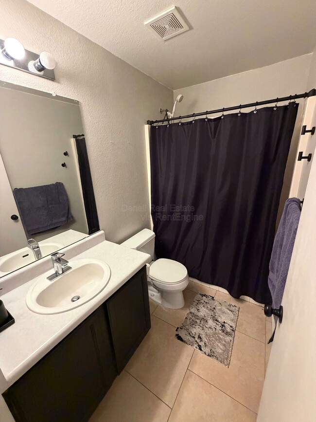 Building Photo - 10069 E Paseo San Ardo