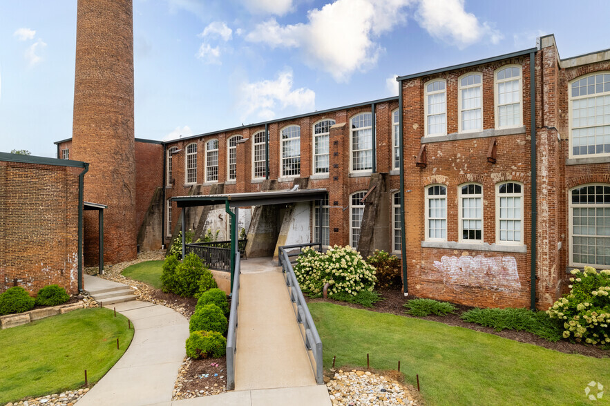 Primary Photo - Arcadia Station Lofts