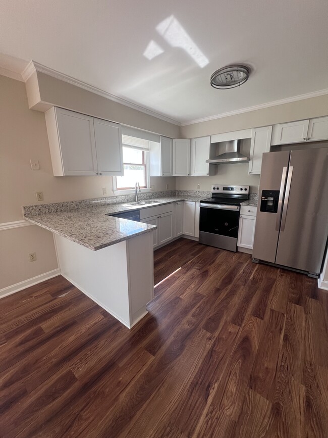 Building Photo - 1017 Baccharis Dr