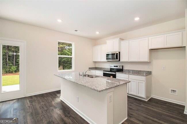 Building Photo - 568 Whitman Ln