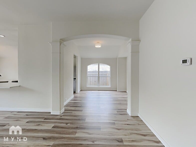 Building Photo - 2212 Kimra Ln