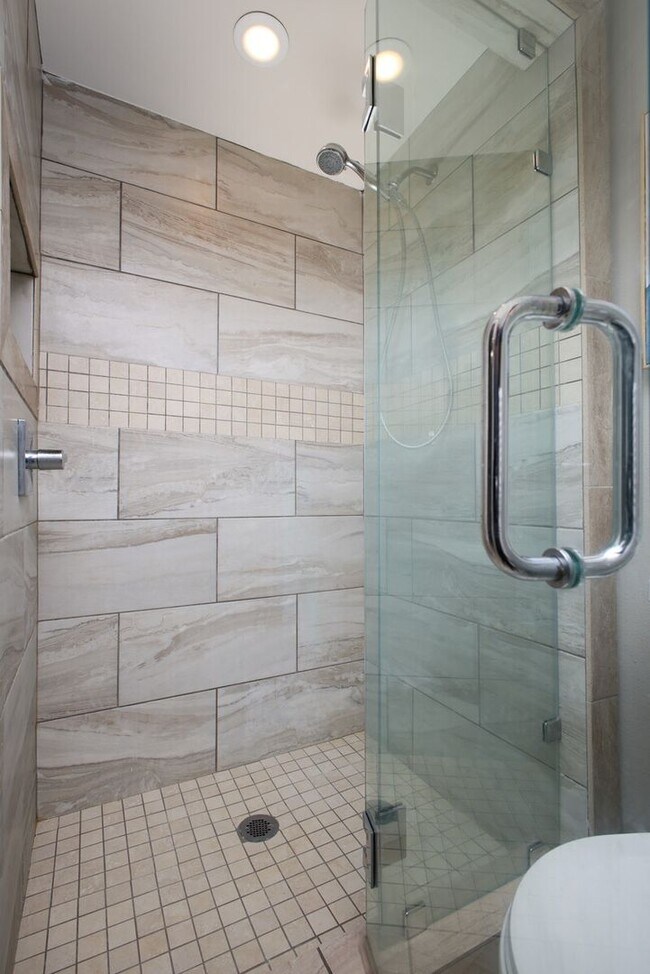 Building Photo - Woods of Shavano Dream