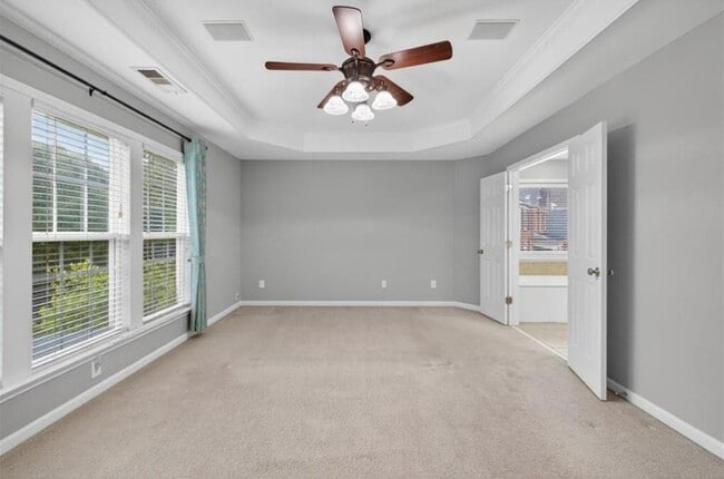 Building Photo - 740 Mayfair Ct