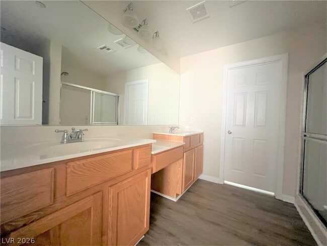 Building Photo - 8932 Amy Olivia Ave