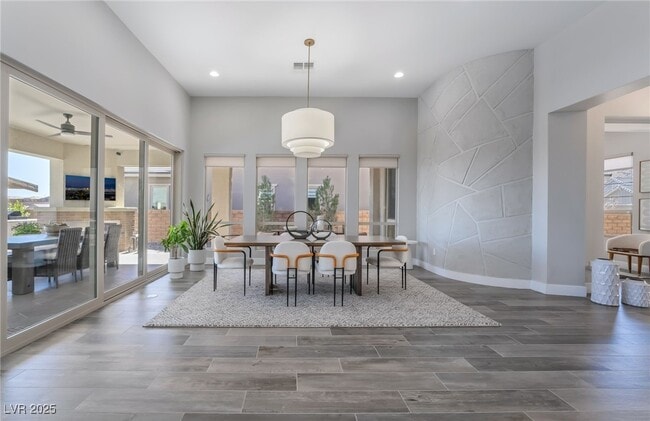 Building Photo - 3120 Greenscape Ln