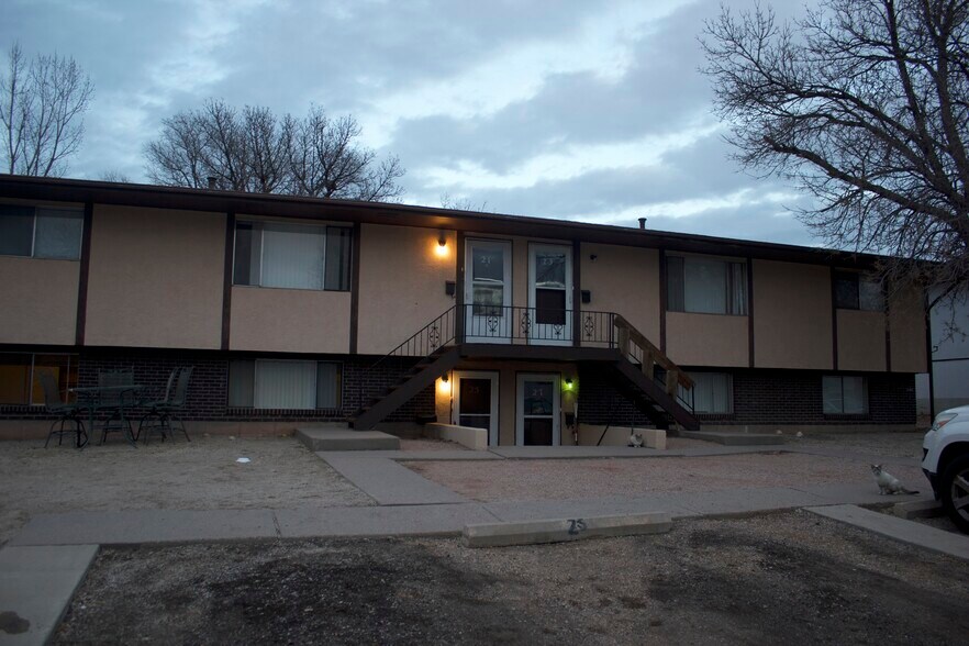 Building Photo - 21 Douglas Ln