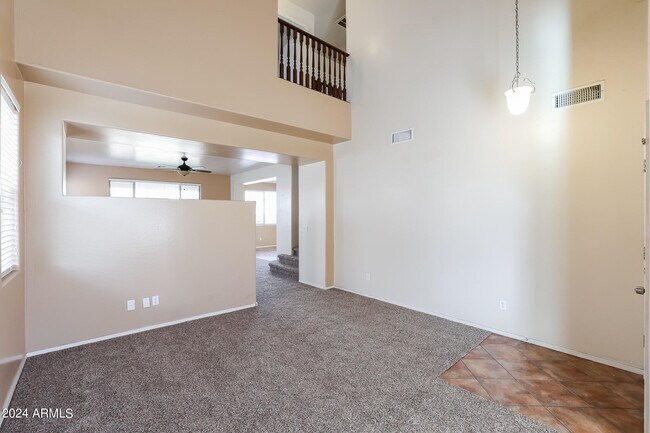 Building Photo - 14944 N 174th Dr