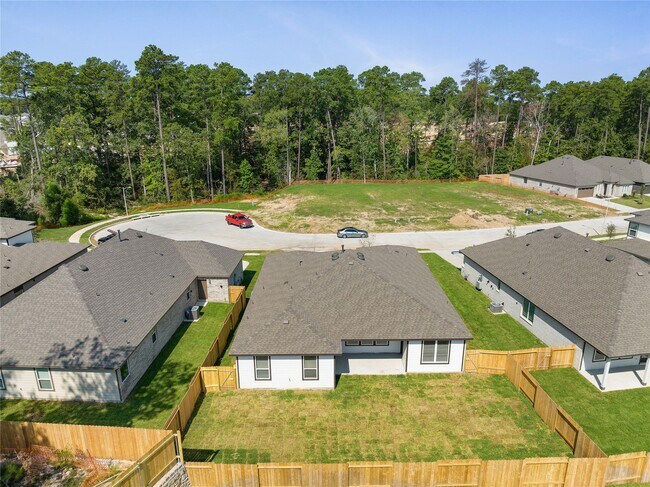 Building Photo - 13325 Big Sky Ct