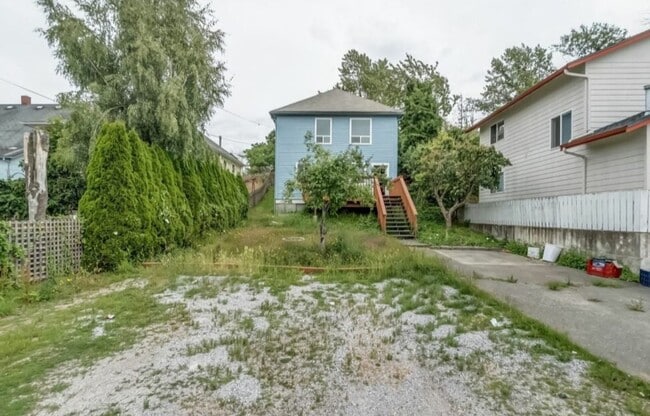 Building Photo - Charming 3 bed 1.5 bath available in Bellingham!