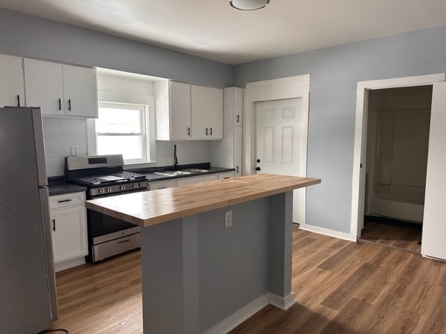 Building Photo - 4694 State Rd