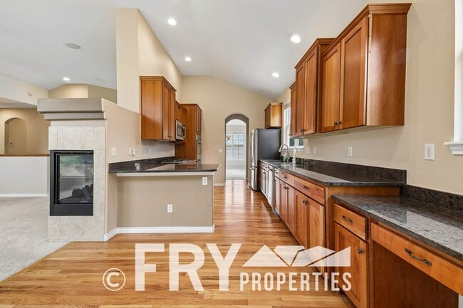 Building Photo - 12975 W 77th Dr