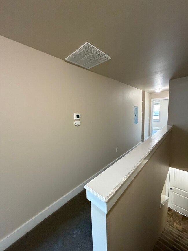 Building Photo - 9965 W Rosecroft Ct