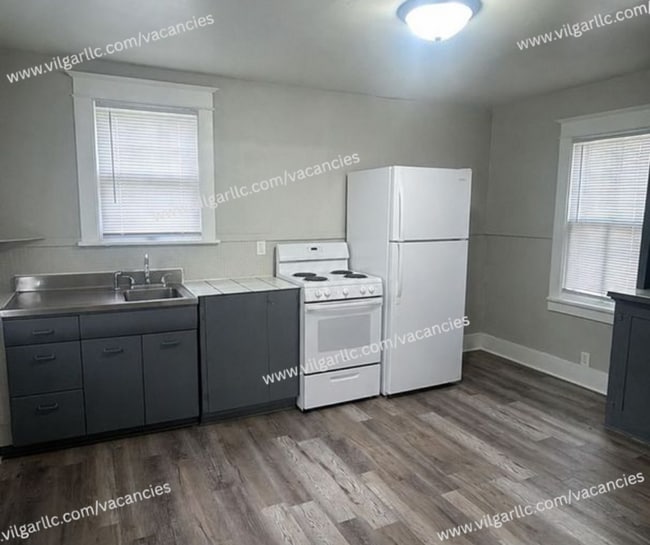 Building Photo - Step into comfort, convenience, and quality living in this conveniently designed 4-bedroom, 2-flo...