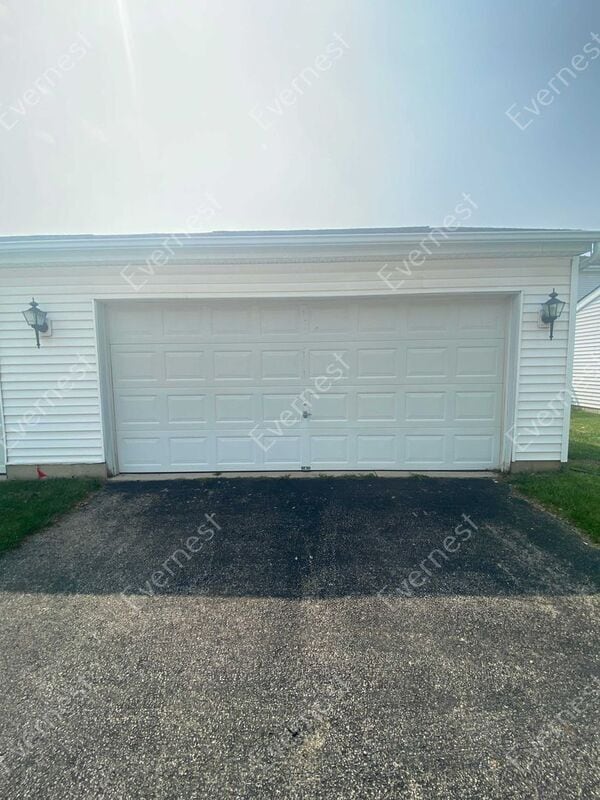 Building Photo - 6168 Ashtead Dr