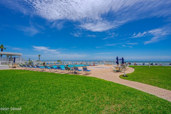 Building Photo - 2800 N Atlantic Ave