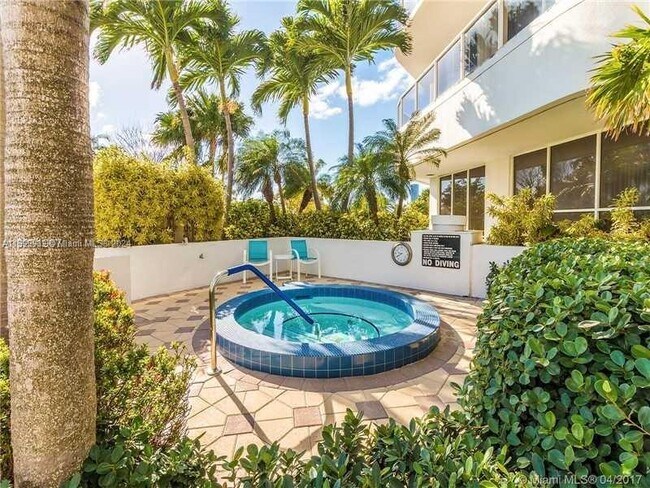 Building Photo - 3801 NE 207th St