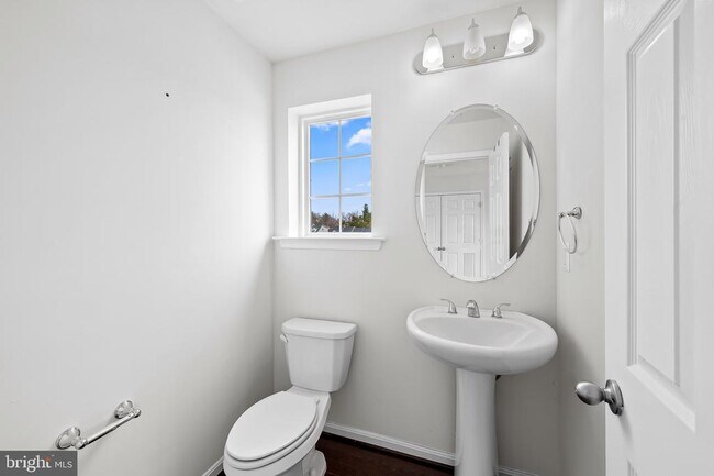 Building Photo - 7316 Elkridge Crossing Way