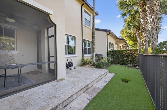 Building Photo - 4543 Mediterranean Cir