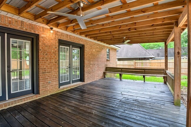 Building Photo - Beautiful Diamondhead Home