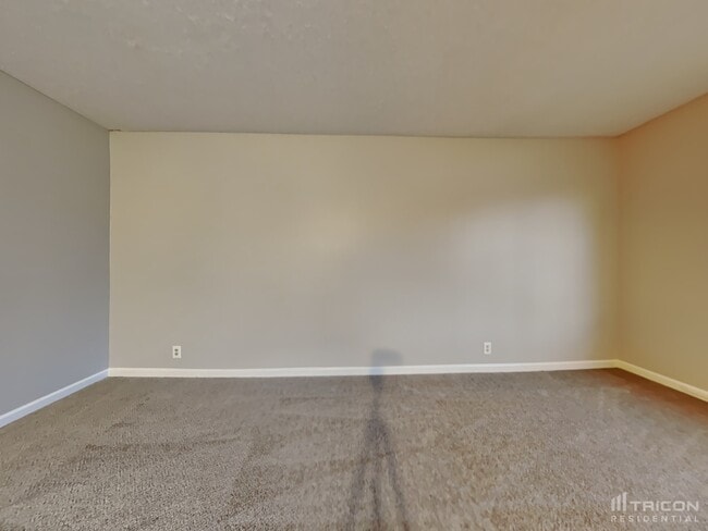 Building Photo - 809 Putnam St