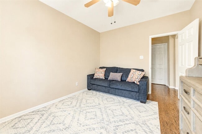 Building Photo - 6315 Linfield Bluff Ln
