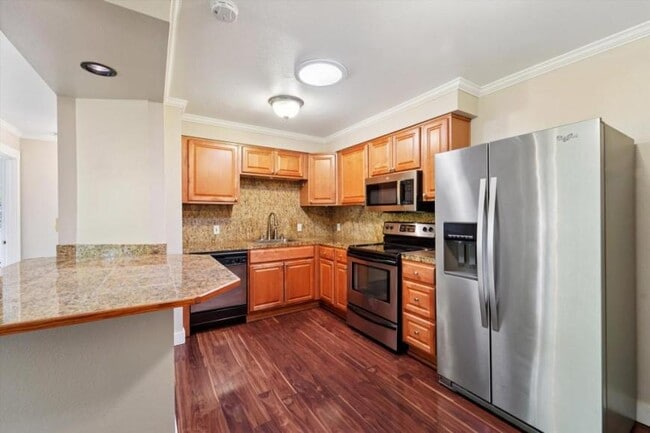 Building Photo - 2 bedroom in Seattle WA 98133
