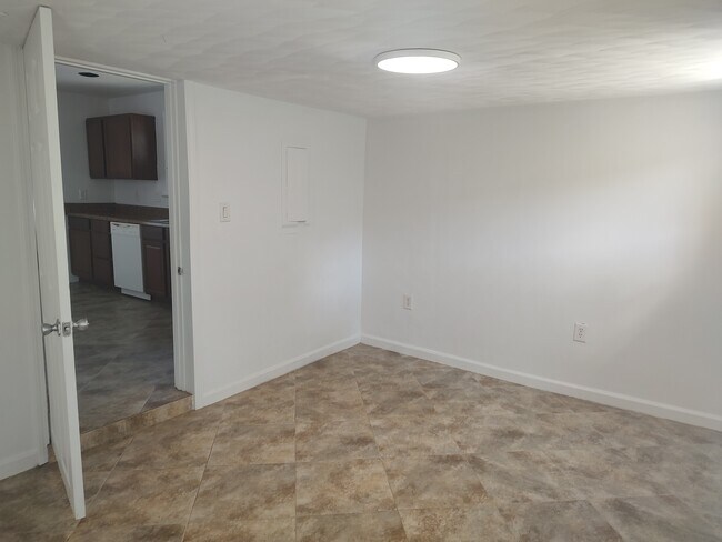 Third bedroom off of kitchen - 4011 Bandy Rd