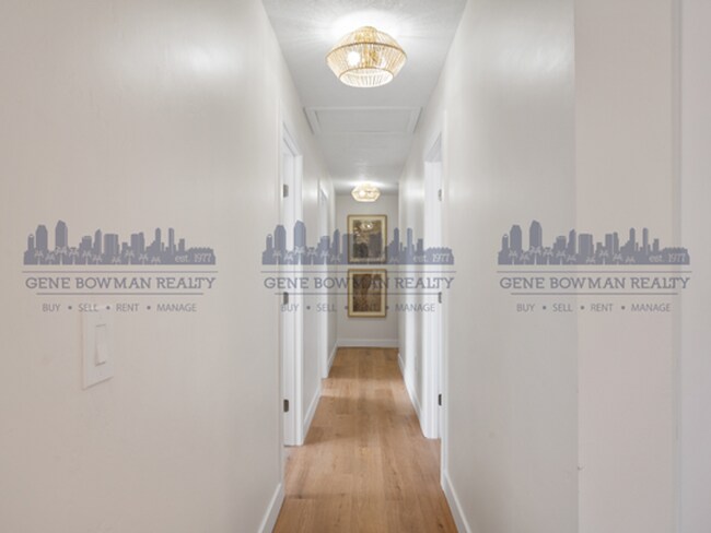 Building Photo - 2201-2205 E 24th St