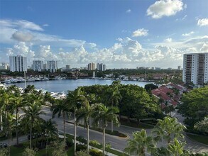 Building Photo - 21205 Yacht Club Dr