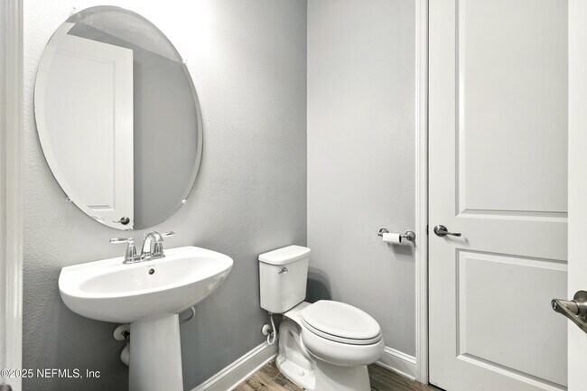 Building Photo - 474 Convex Ln
